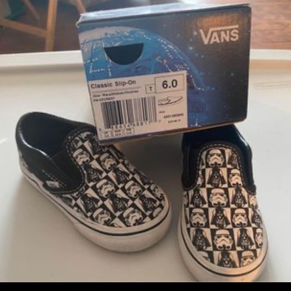 Vans Star Wars Stormtrooper/Darth Vader slip-ons - Picture 2 of 2